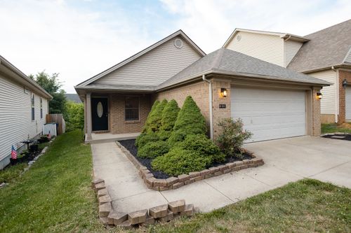 464 Mcconnells Trce, Lexington, KY, 40511 | Card Image