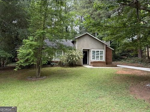 7799 Park Ln, Jonesboro, GA, 30236-7308 | Card Image