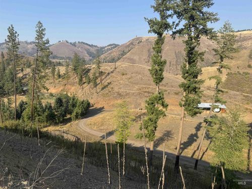 129 Meadow Ln, Kamiah, ID, 83536-7802 | Card Image