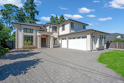 8351 Leslie Rd, Richmond, BC, V6X1E4 | Card Image