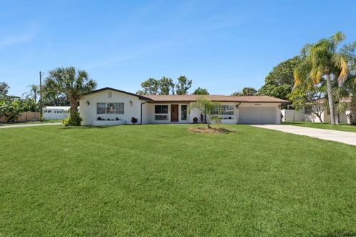 2335 Tropical Shores Dr Se, St Petersburg, FL, 33705-3344 | Card Image