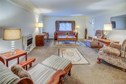 14037 Springfield St, Grafton, IL, 62037-2189 | Card Image