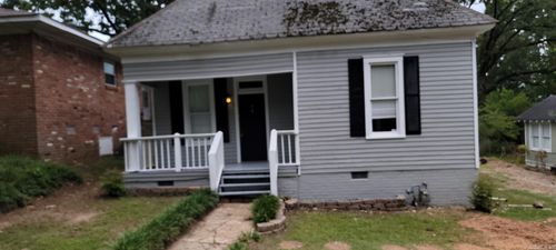215 Ash St, Little Rock, AR, 72205-4007 | Card Image