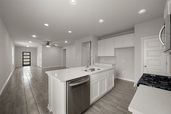 521 Rearing Mare Pass, House other with 4 bedrooms, 2 bathrooms and 4 parking in Georgetown TX | Image 11
