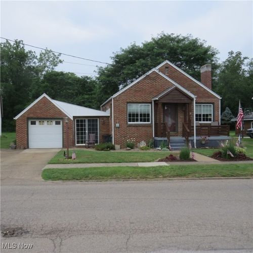 117 Morges Road, Malvern, OH, 44644 | Card Image