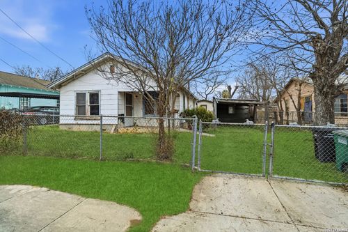 333 Hawthorne, San Antonio, TX, 78214-1018 | Card Image