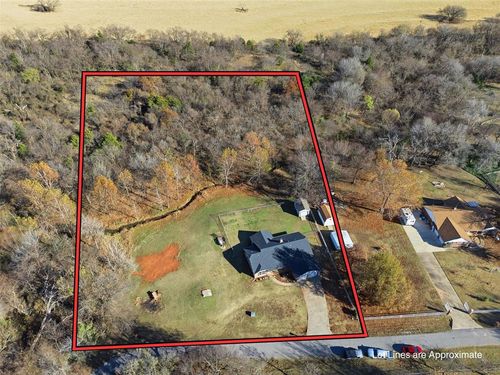 1516 Indian Creek Ter, Tuttle, OK, 73089-8392 | Card Image