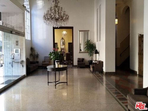 apt-400-570 N Rossmore Ave, Los Angeles, CA, 90004-2467 | Card Image