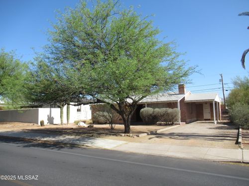 3129 E Pima St, Tucson, AZ, 85716-3131 | Card Image