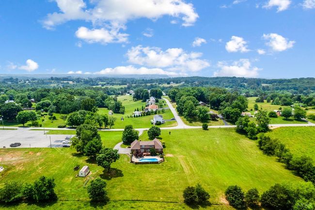 1159 Cifax Rd, House other with 4 bedrooms, 5 bathrooms and null parking in Forest VA | Image 11