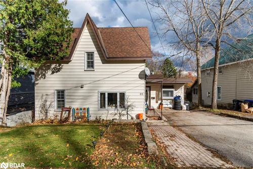 95 5th St, Midland, ON, L4R3V6 | Card Image