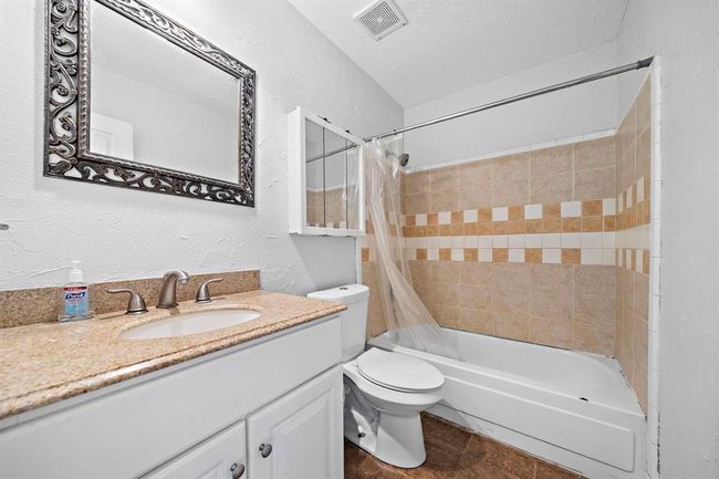 22303 Acorn Chase Dr, House other with 4 bedrooms, 2 bathrooms and 2 parking in Spring TX | Image 20
