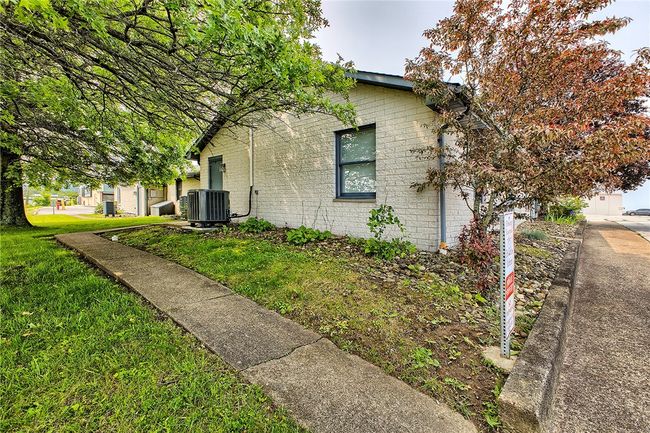 322 Unity Plaza, Home with 0 bedrooms, 0 bathrooms and 15 parking in Unity Twp PA | Image 10