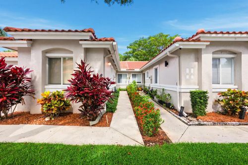 10432 Lake Vista Circle, Boca Raton, FL, 33498 | Card Image