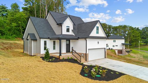 340 Battlefield Dr, Dandridge, TN, 37725-4319 | Card Image