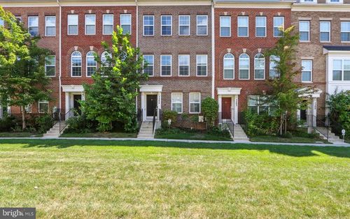 7204 Barrberry Ln, BELTSVILLE, MD, 20705-1494 | Card Image