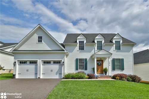 4473 Old Saucon Rd, Bethlehem, PA, 18015-8705 | Card Image