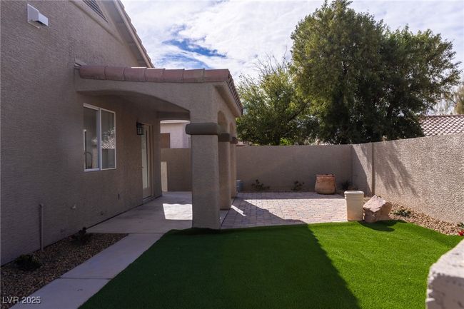 1100 Warm Canyon Way, House other with 3 bedrooms, 2 bathrooms and null parking in Las Vegas NV | Image 23