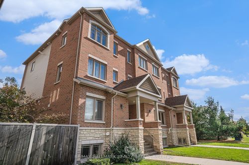 17-170 Den Haag Dr, Ottawa, ON, K1K2V7 | Card Image