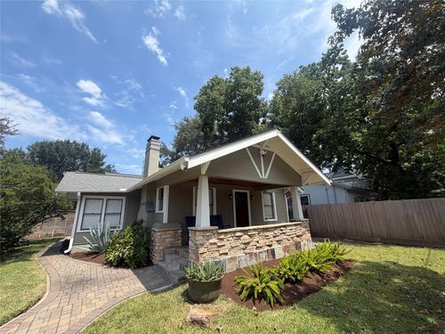 1124 Bomar St, Houston, TX, 77006-1224 | Card Image
