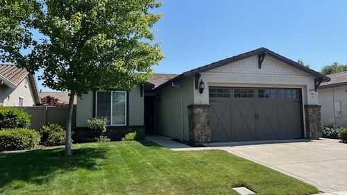 2216 Bellchase Dr, Manteca, CA, 95336-5106 | Card Image