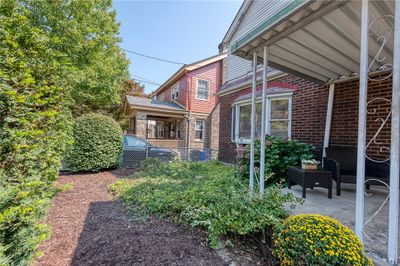 1216 Winterton St, House other with 3 bedrooms, 2 bathrooms and 2 parking in Highland Park PA | Image 3