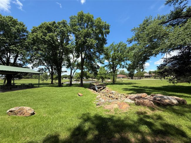 Common area for fishing and covered pavilion | Image 31