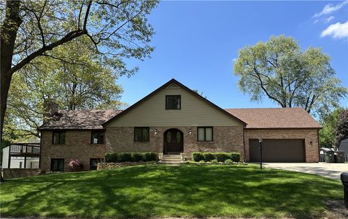 41 Lakeshore Dr, Danville, IL, 61832-1371 | Card Image