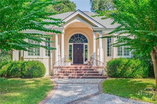 2 Curlew Ln, Savannah, GA, 31411-2963 | Card Image