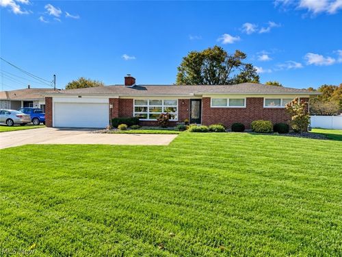 717 Mitchell Ave, Beverly, OH, 45715-8942 | Card Image