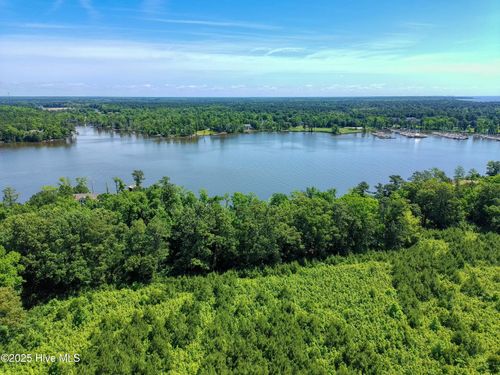 9 Peninsula Shores Way, Hertford, NC, 27944 | Card Image