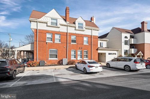 ste-2-1504 N Broom St, WILMINGTON, DE, 19806-3082 | Card Image