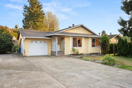 35186 Skeena Ave, Abbotsford, BC, V2S7H5 | Card Image