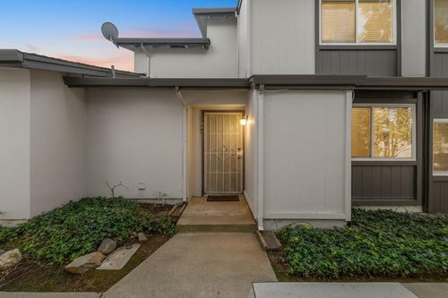 5861 Muldrow Road, Sacramento, CA, 95841 | Card Image