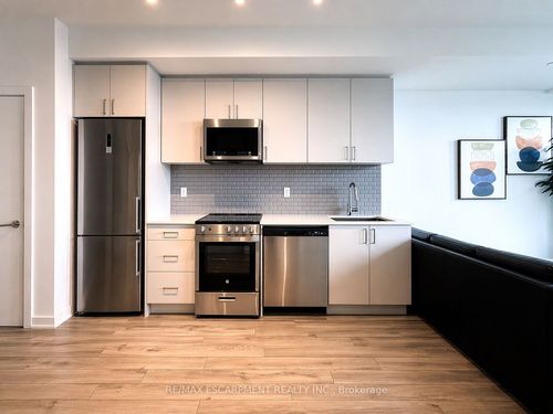 333-1005 Dundas St E, Oakville, ON, L6H8C7 | Card Image