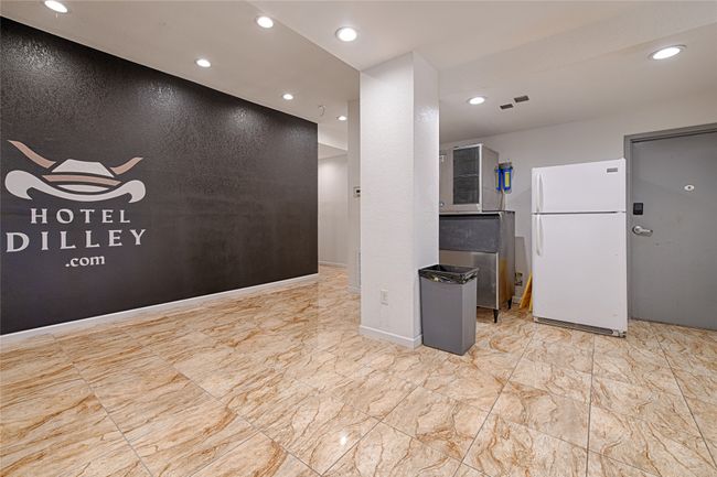 110 S Main, Home with 0 bedrooms, 0 bathrooms and null parking in Dilley TX | Image 24
