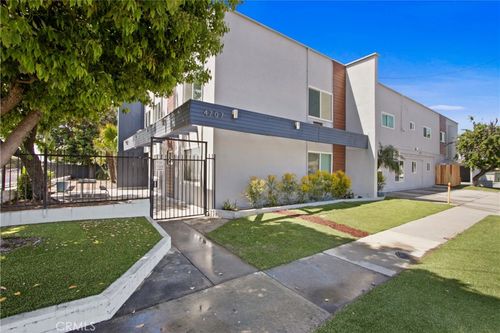 4707 Rosemead Blvd, Pico Rivera, CA, 90660-2070 | Card Image