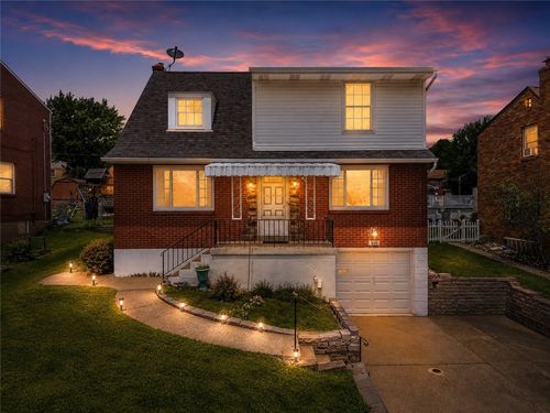 440 Jenne Dr, Pittsburgh, PA, 15236-2423 | Card Image