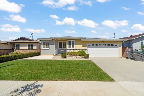 513 W Shadwell St, Carson, CA, 90745-3665 | Card Image