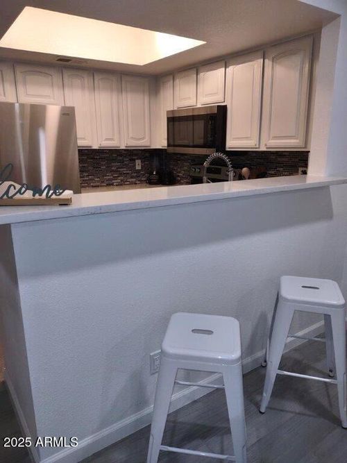 unit-111-3601 W Tierra Buena Lane, Phoenix, AZ, 85053 | Card Image