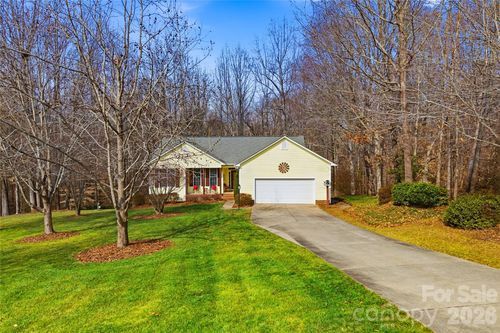 3481 Seminole Dr, Maiden, NC, 28650-9438 | Card Image