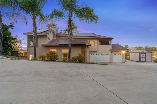 200 N Upas St, Escondido, CA, 92025-3950 | Card Image