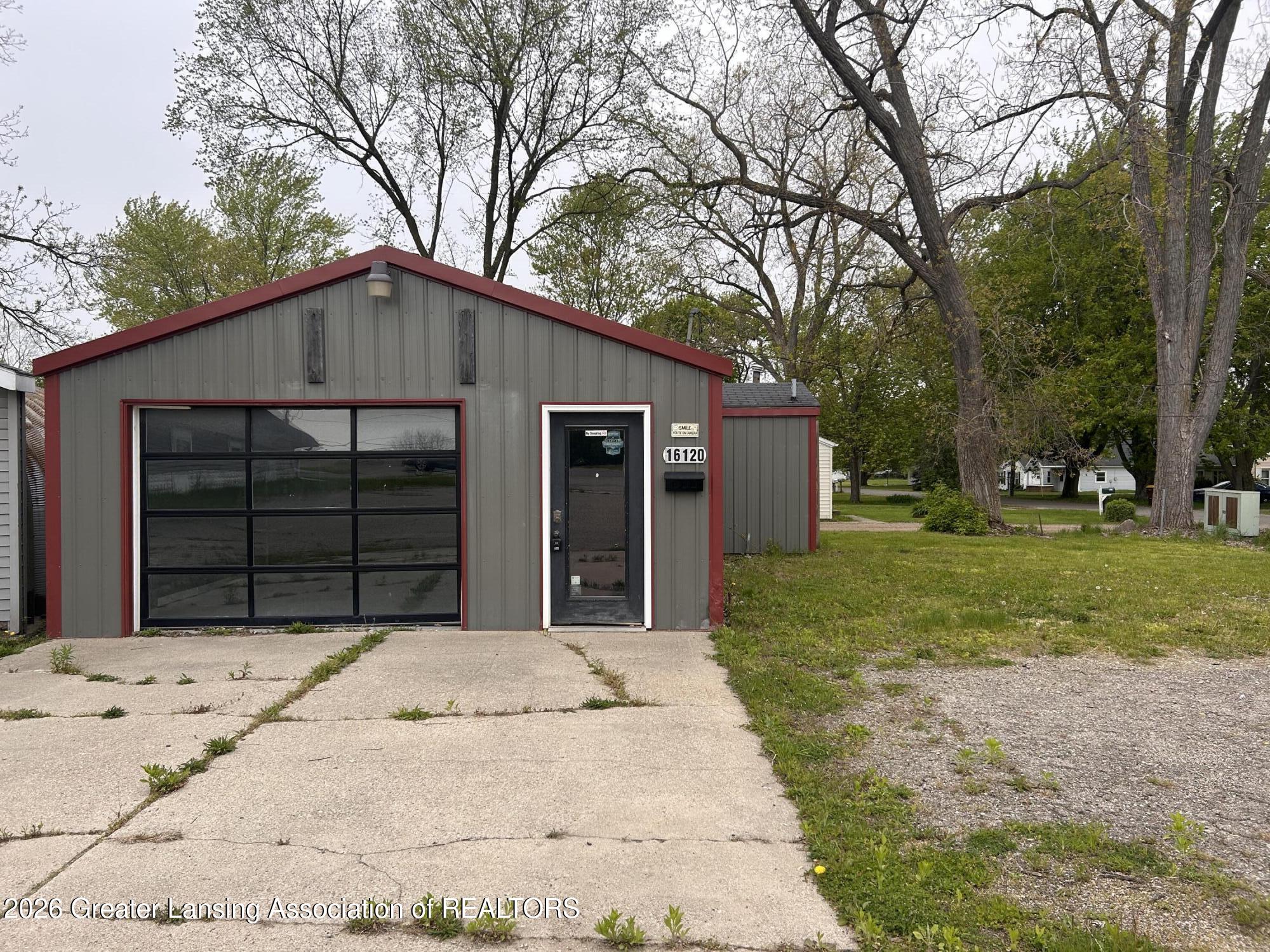 16120 S Us Highway 27, Lansing, MI 48906
