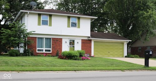 8115 E 13th St, Indianapolis, IN, 46219-3940 | Card Image