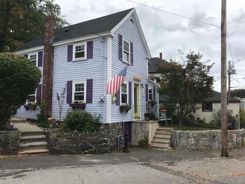 23 Sewall St, Marblehead, MA, 01945-2349 | Card Image