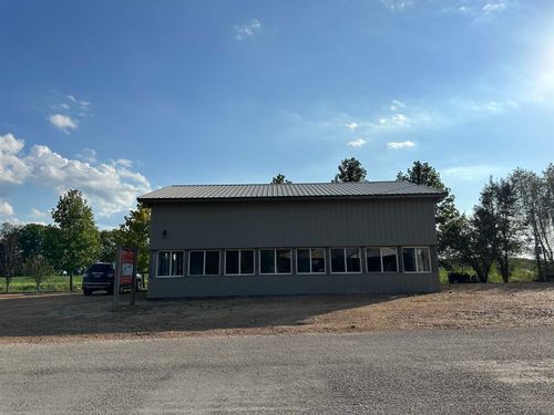 135 Jaycee Ln, Adamsville, TN, 38310-1502 | Card Image