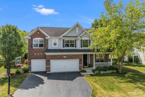 2241 Kingsmill St, Yorkville, IL, 60560-9062 | Card Image