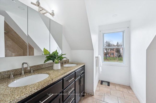383 Ironwood Rd, House other with 4 bedrooms, 3 bathrooms and 2 parking in Guelph ON | Image 17
