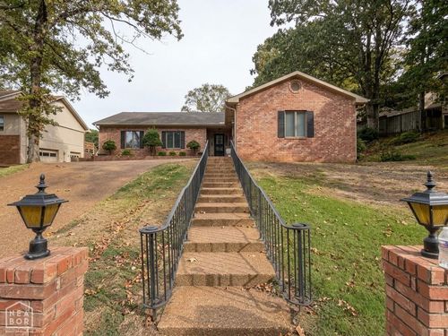 300 E Stroud Street, Jonesboro, AR, 72401 | Card Image