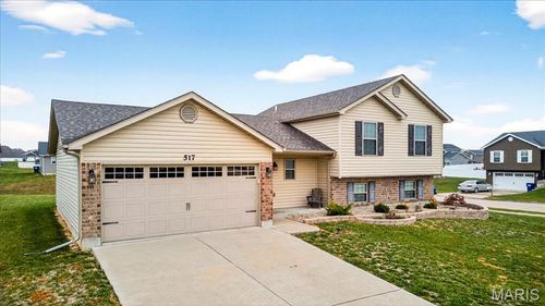517 Wild Oats Dr, Wright City, MO, 63390-3310 | Card Image
